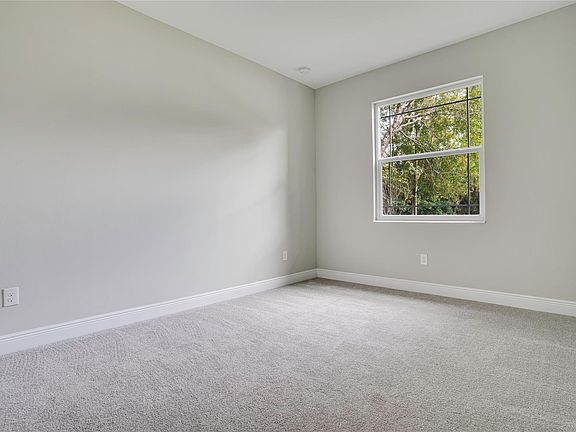 5th image of 12405 Roseland Road