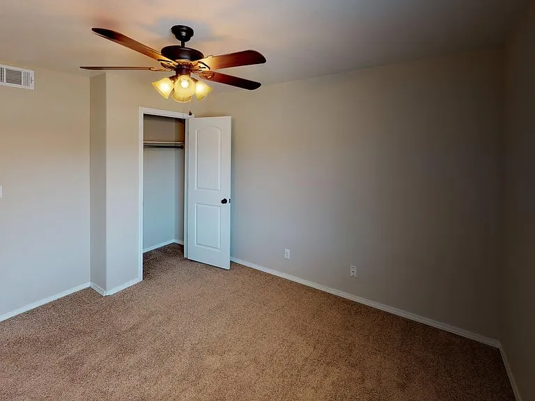 Metroplex Apartments — Photo 78