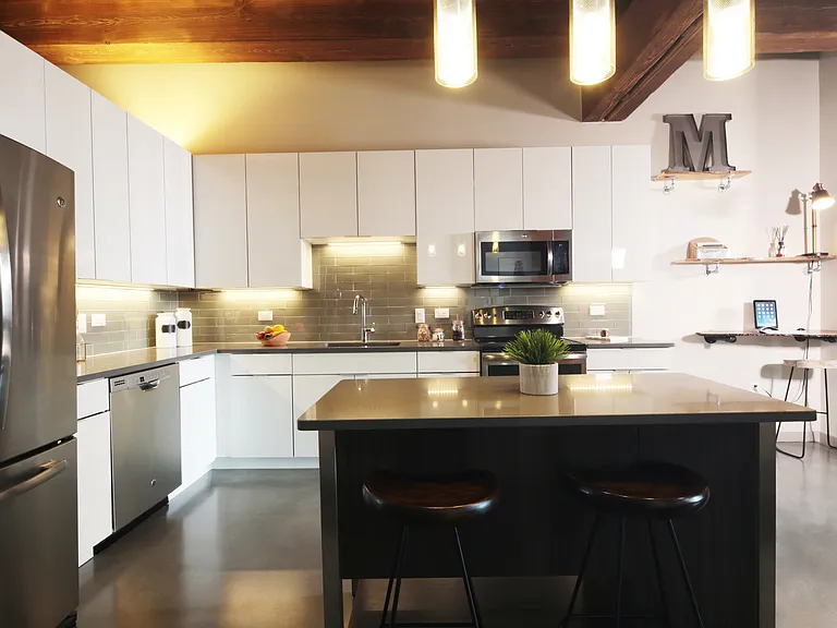 Open Concept Layouts with Industrial-Chic Style