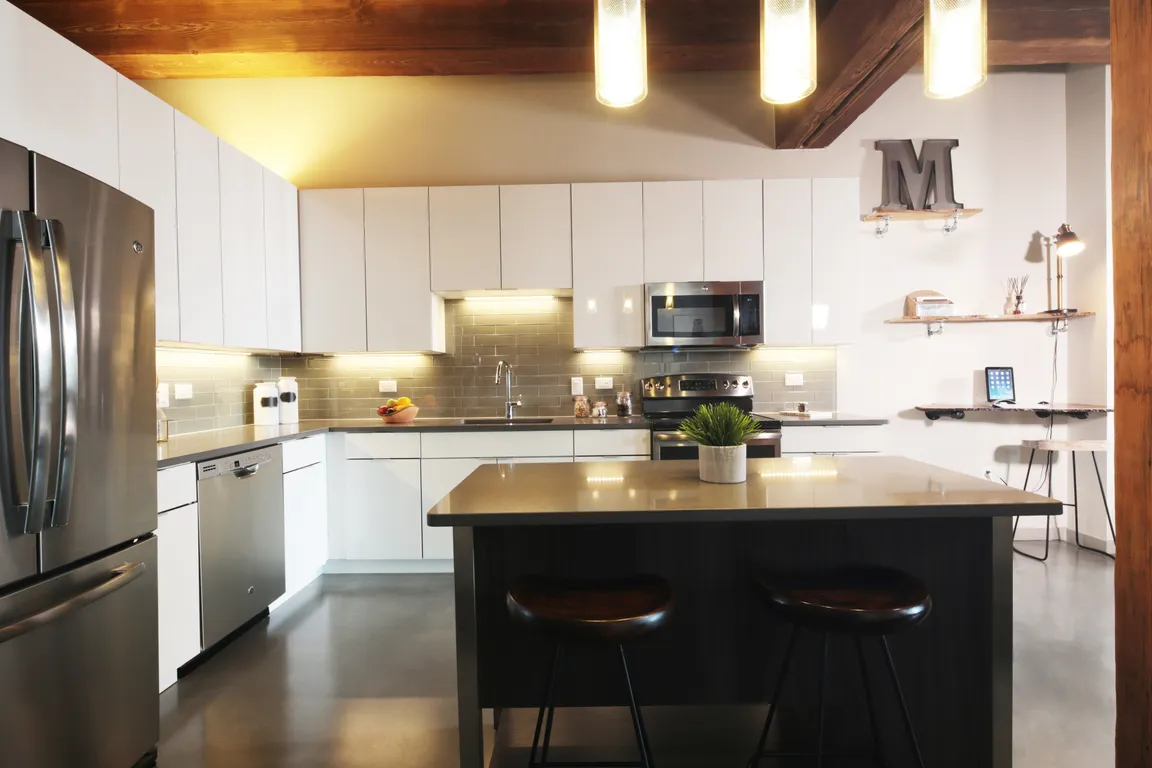 Open Concept Layouts with Industrial-Chic Style