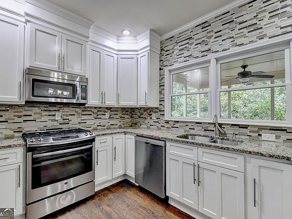 2nd image of 4410 Landover Way