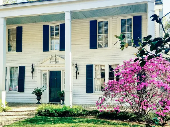 107 W Wheat St, Woodville, TX 75979