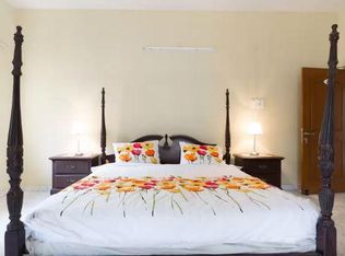 108 Oxford St #1, Cambridge, MA 02138