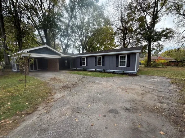 3267 Skipper Dr, Virginia Beach, VA 23452