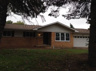 2547 Holland St, Lake Orion, MI 48360