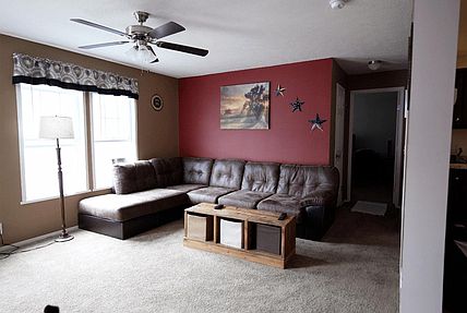 4th image of 4345 Belgrave St