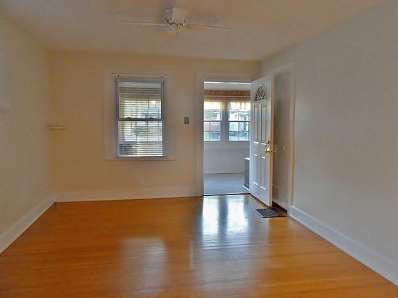 4th image of 1511 N Euclid Ave