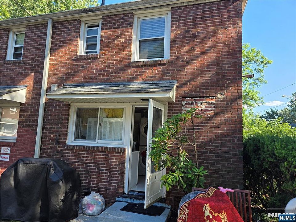 1st image of 130 Glenbrook Pkwy APT 4A