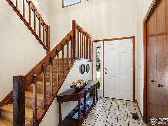 2nd image of 818 Whalers Way