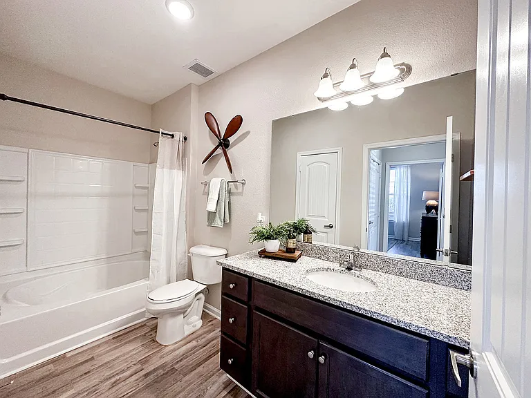 Angora Bathroom