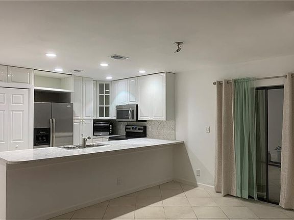 5th image of 9259 SW 1st St #603
