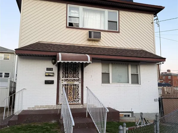 2118 Elk Drive, Far Rockaway, NY 11691