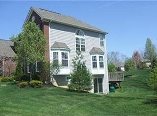 2898 Torrey Pnes, Dayton, OH 45431