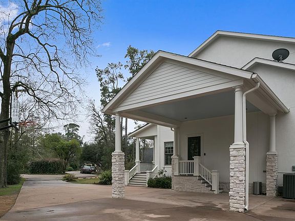 4th image of 1215 Drury Ln