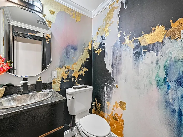 Powder Room