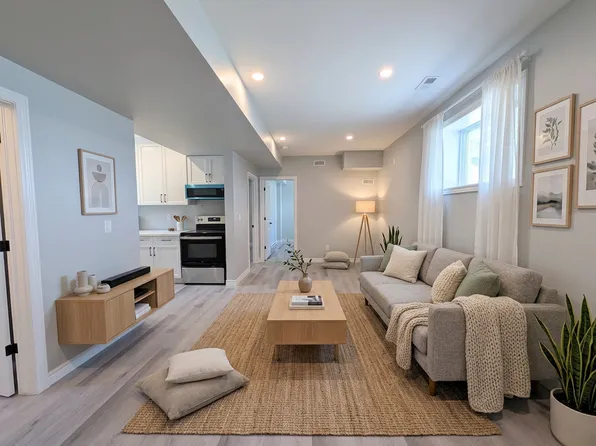 137 Saint George St #2, Welland, ON L3C 5N7