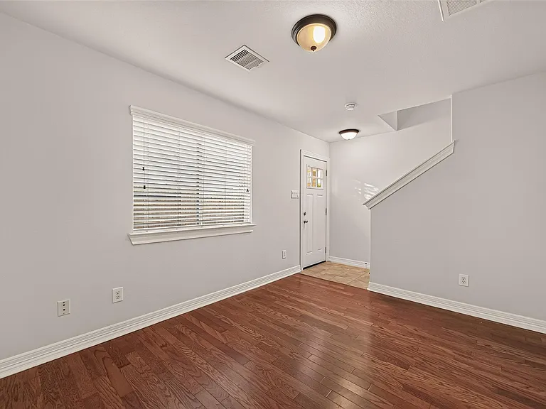 3308 Clearview Cir — Photo 28