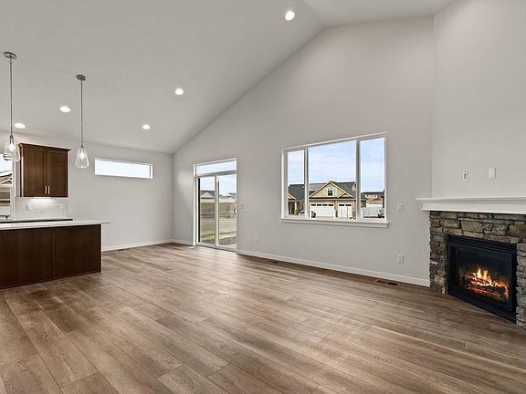 2nd image of 2298 N Summit Ct