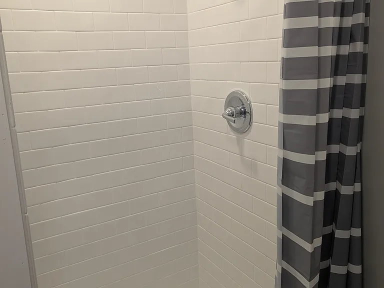 8 Keppel St — Photo 15