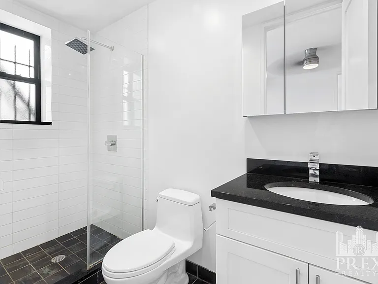 227 Waverly Pl #3E — Photo 9