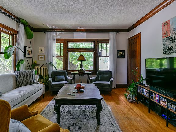4th image of 3857 28th Ave S #2