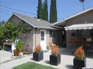 1762 Brigden Rd, Pasadena, CA 91104