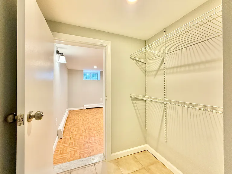 52 Manor St #1 — Photo 36