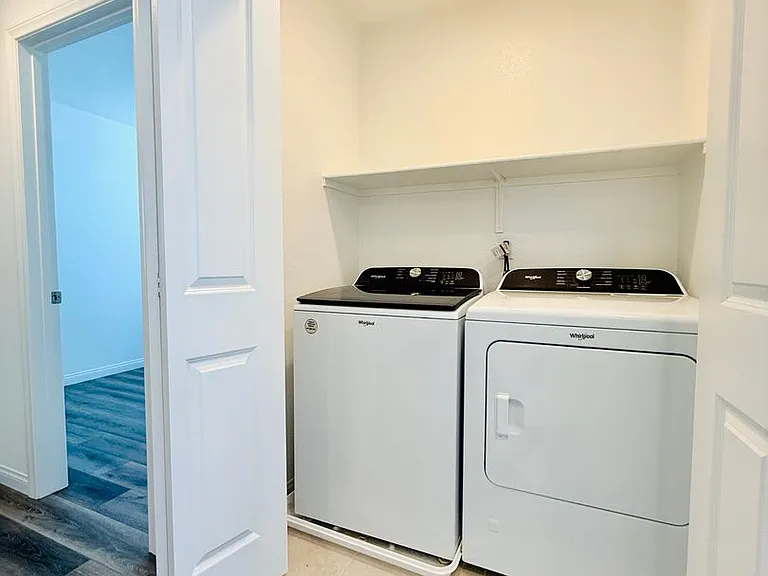 398 Moonlight Opera Ct — Photo 16