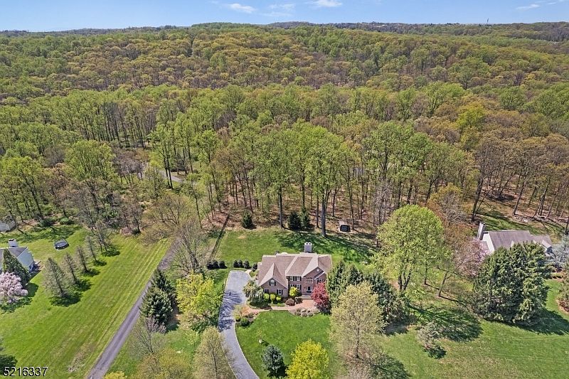 22 Cowie Rd, Chester, NJ 07930 MLS 3839817 Zillow