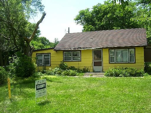 1st image of 17740 Highland Ave