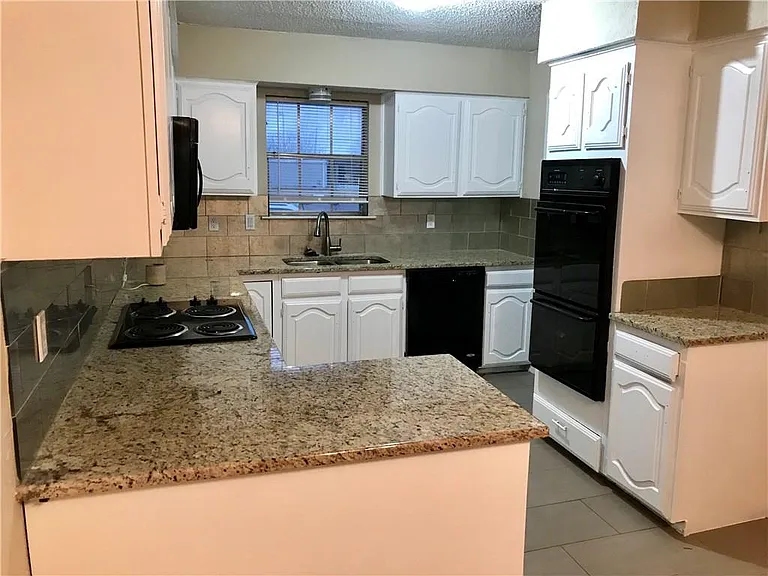 613 Trail View Ln — Photo 27