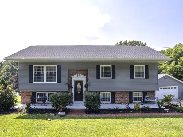 107 Axelle St, Hollidaysburg, PA 16648