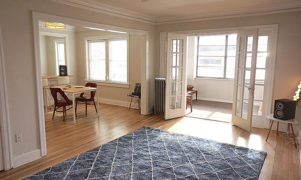 Big bright rooms, OPEN FLOOR PLAN