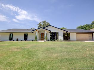 3445 E 75th Pl, Tulsa, OK 74136