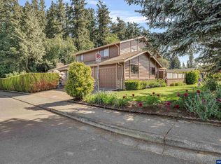 1160 Queen City Blvd, Woodburn, OR