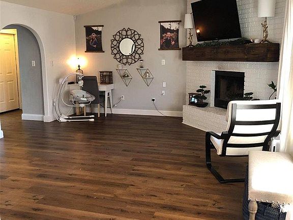 3rd image of 4407 Buena Vida Ct