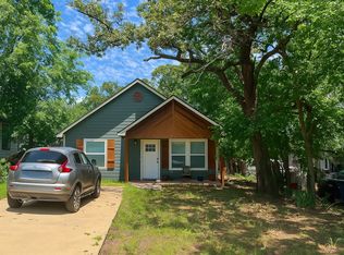 607 E Day St, Denison, TX 75021