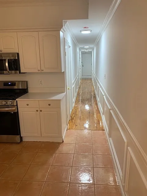 2 bed, $4,900 — Photo 4