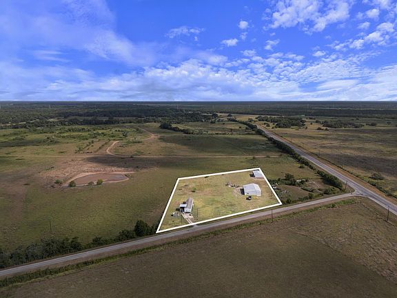 3rd image of 56 County Rd
