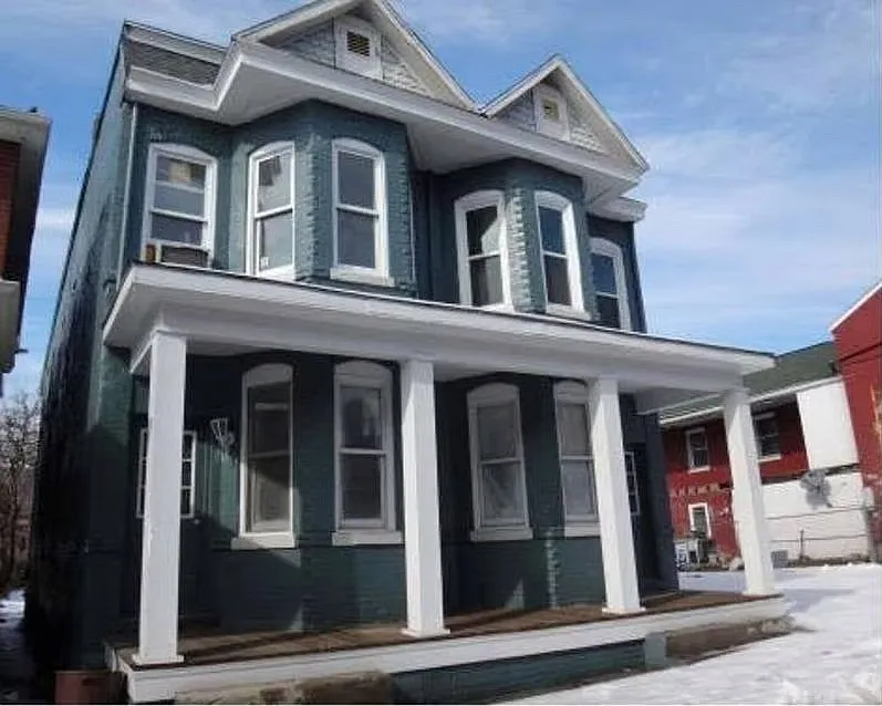 140 Polk St — Photo 1