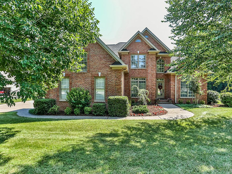 1st image of 411 Barnes Dr