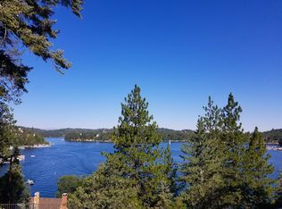 542 Canyon View Rd, Lake Arrowhead, CA 92352