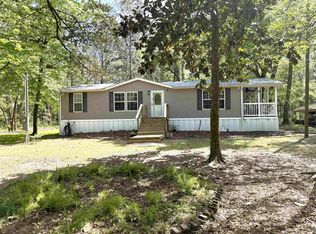 153 Tennessee Walker Rd, Crawfordville, FL 32327