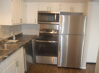 228 Des Plaines Ave APT 403, Forest Park, IL 60130