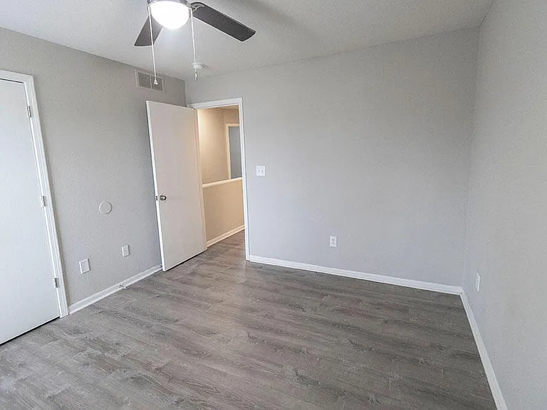 5313 Currituck Ln — Photo 28