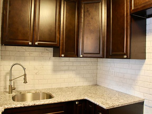 4th image of 100 Colfax Ave APT 3M