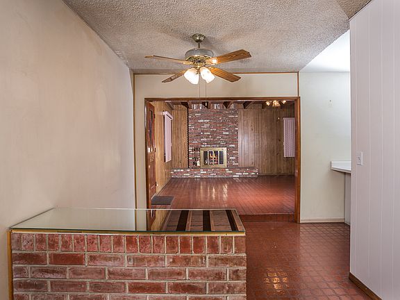 4th image of 13609 Moccasin St