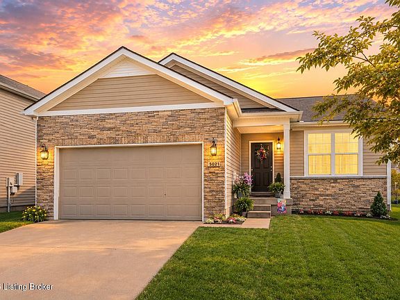 2nd image of 5021 Tealwood Dr