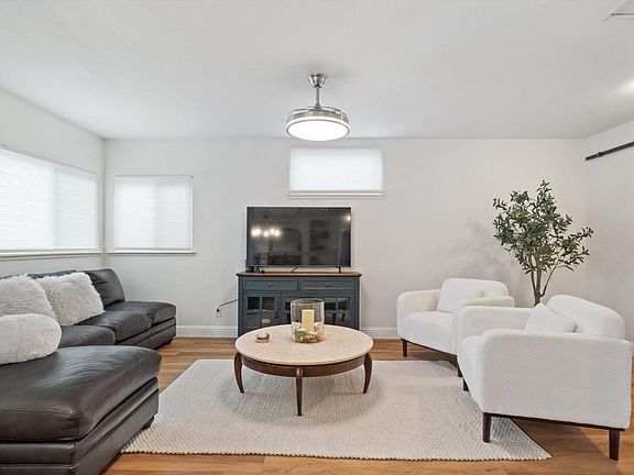 2nd image of 233 S Coombs Street