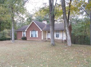 136 Keri Dr, Pleasant View, TN 37146